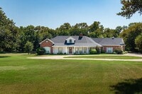 Building Photo - 1380 Meandro Ria Ln