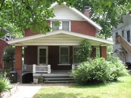 Building Photo - 705 1/2 W Springfield Ave