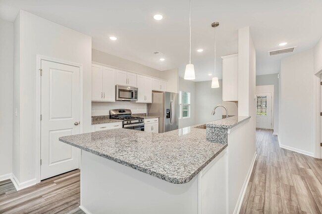 Building Photo - 1129 Boswell Ct