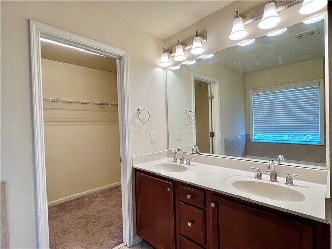 Building Photo - 3496 Archgate Ct