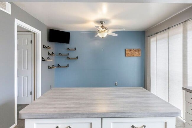 Building Photo - Discover this charming two-story townhome