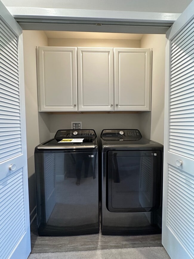 Building Photo - 16577 Fife Wy