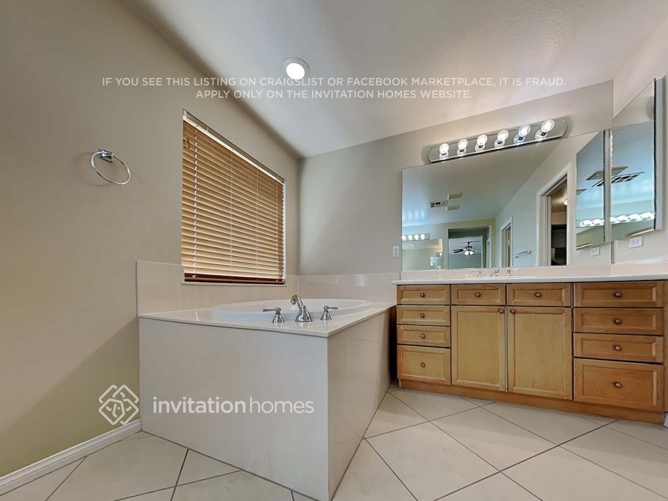 Building Photo - 6426 Gilded Flicker St
