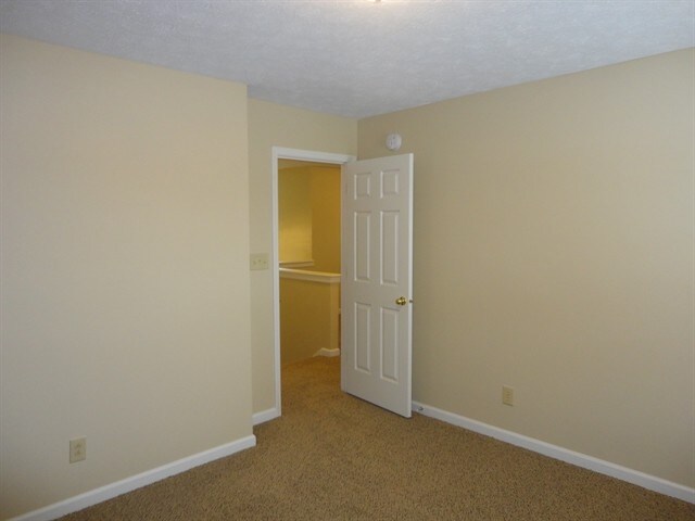 Building Photo - 8419 Dahlgren Ln