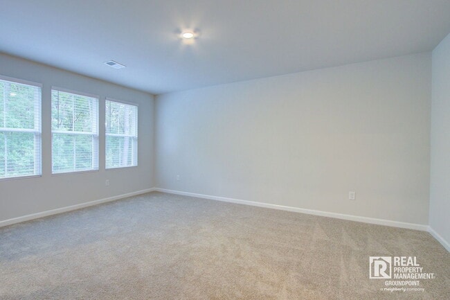 Building Photo - 169 Fern Brg Dr