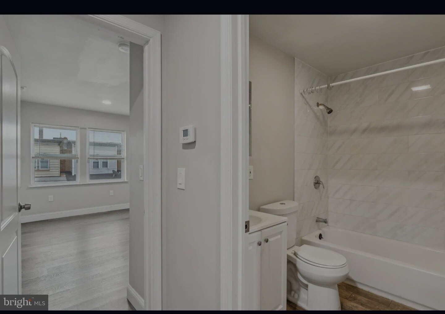 Building Photo - 5425 Ridgewood St