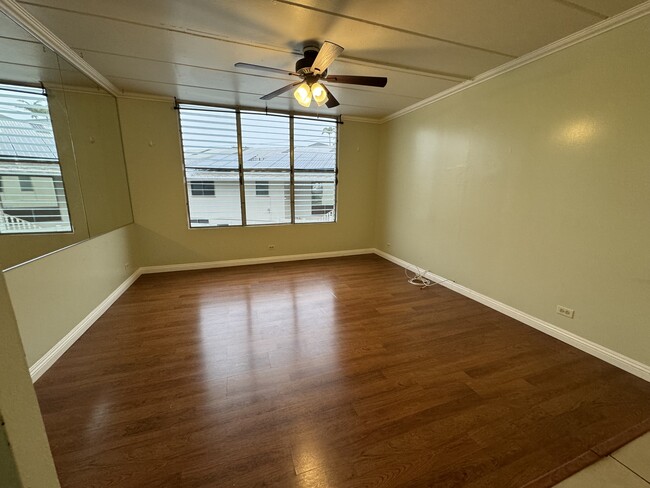 Building Photo - 1936 Wilder Ave