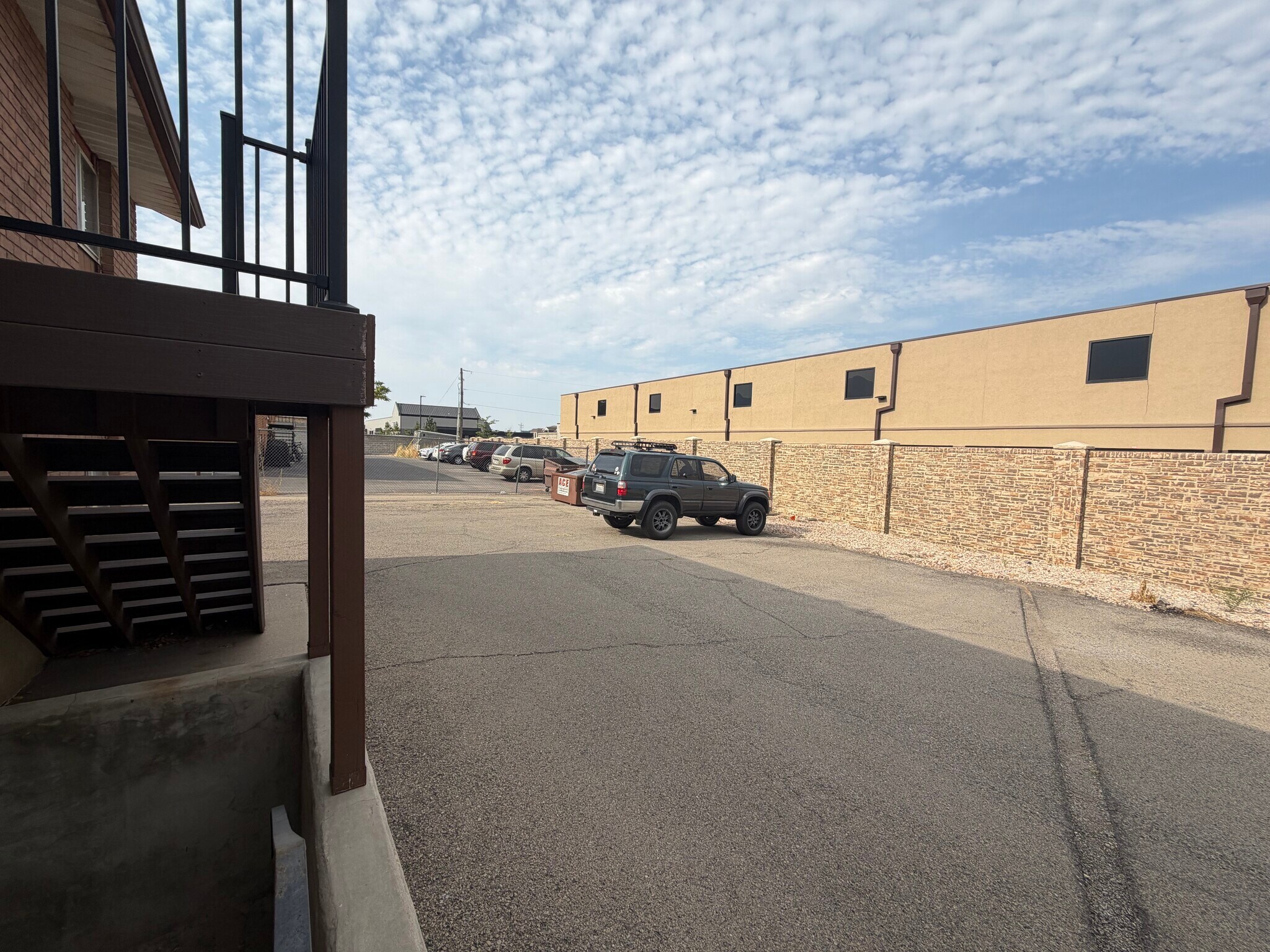 Building Photo - 1011 N 235 W
