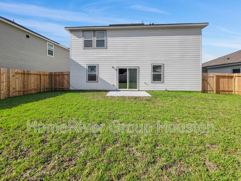 Building Photo - 3602 Bishop Ter Dr