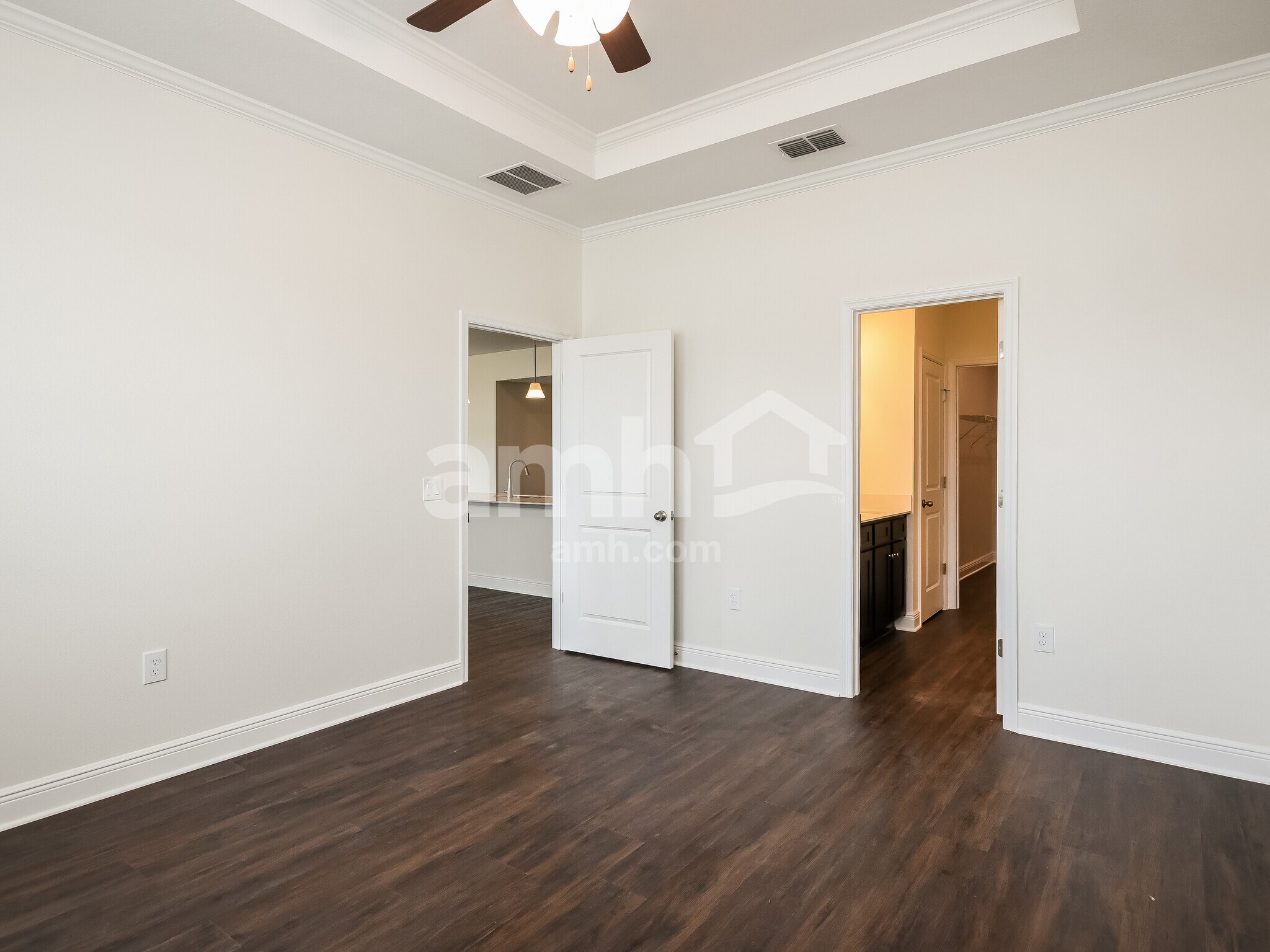 Building Photo - 965 Heavenly Dr