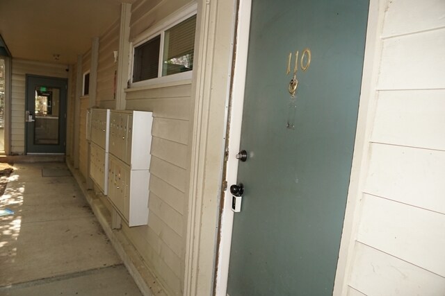 Building Photo - 1842 Canyon Blvd