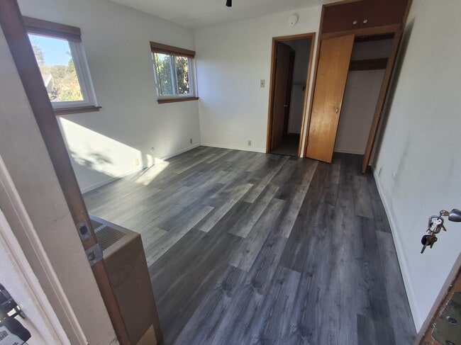 Building Photo - 1132 Sutter St