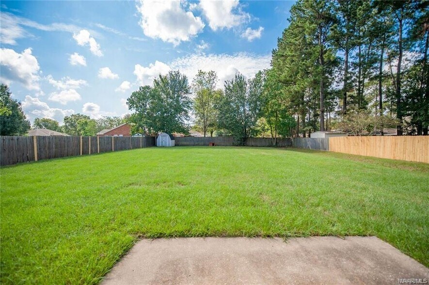 Building Photo - 508 Deer Path