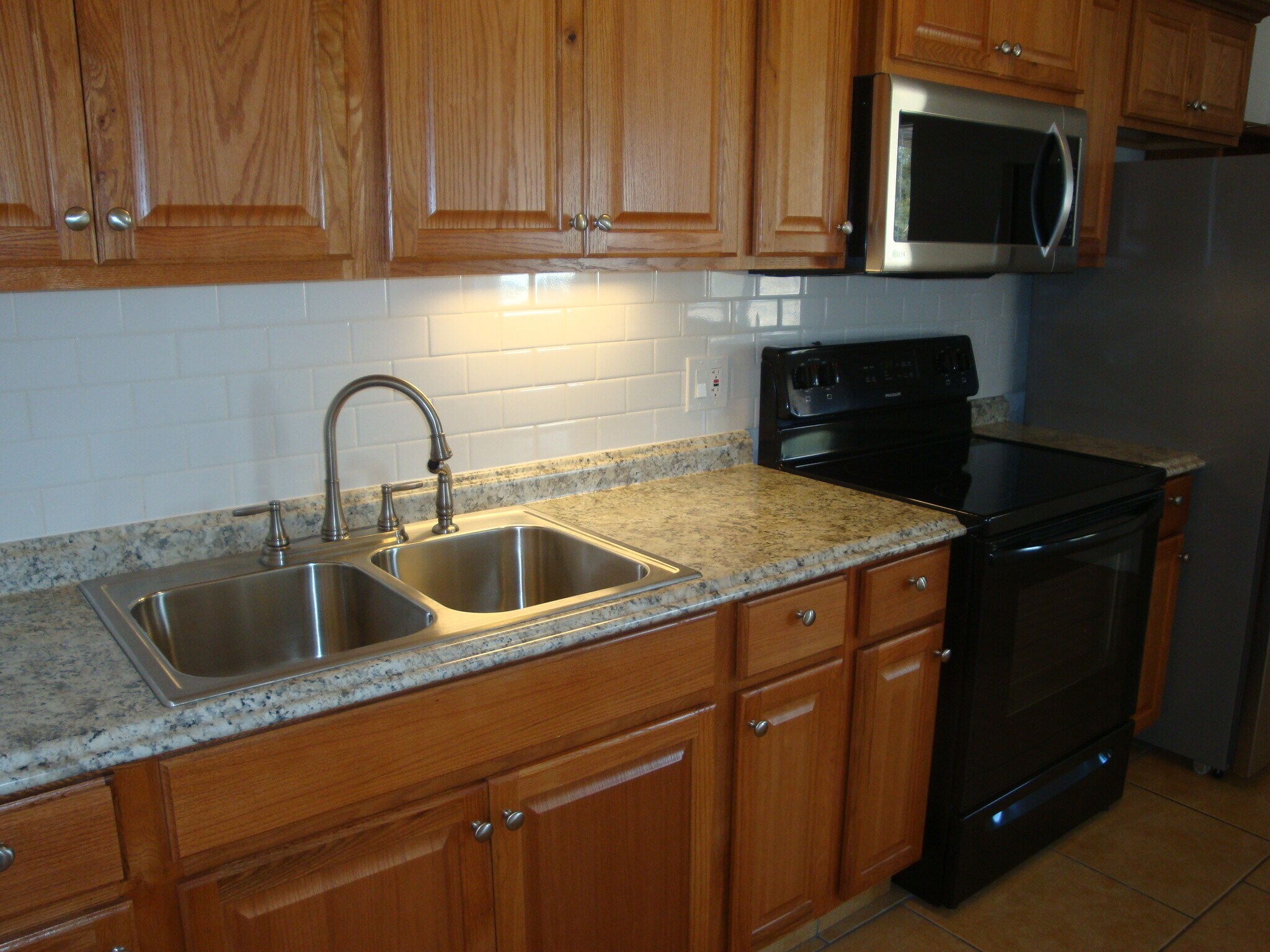 Building Photo - 510 N Ironwood Dr