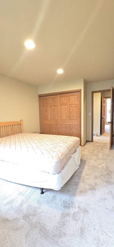 Building Photo - 3033 W Viewmont Wy W