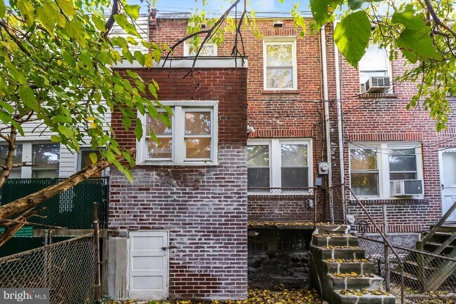 Building Photo - 2516 BONAFFON St