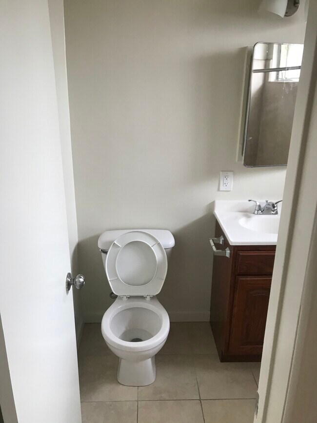 1295 N Hudson Ave 1295 N Hudson Ave Pasadena CA 91104 Apartment Finder