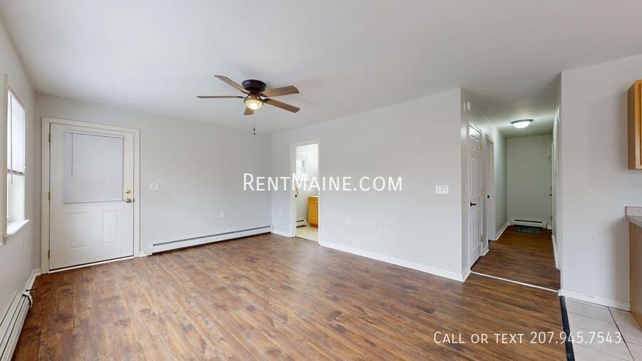 Building Photo - 1833 Hammond St