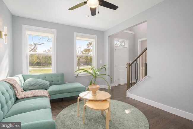 Building Photo - 340 Wartman Rd