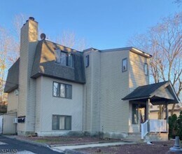 Building Photo - 362 Rutherford Ave