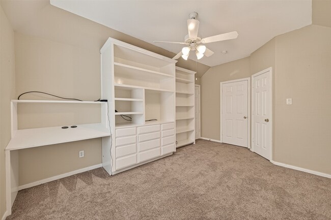 Building Photo - 4702 Autumn Orchard Ln