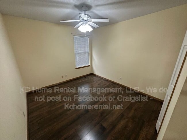 Building Photo - 15139 W 132nd St
