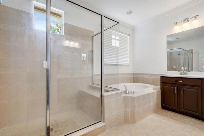 Building Photo - 14608 Mirabelle Vista Cir