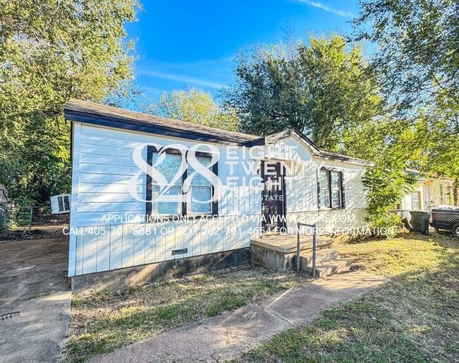 Building Photo - Charming 2 Bedroom/1 Bathroom Single Famil...