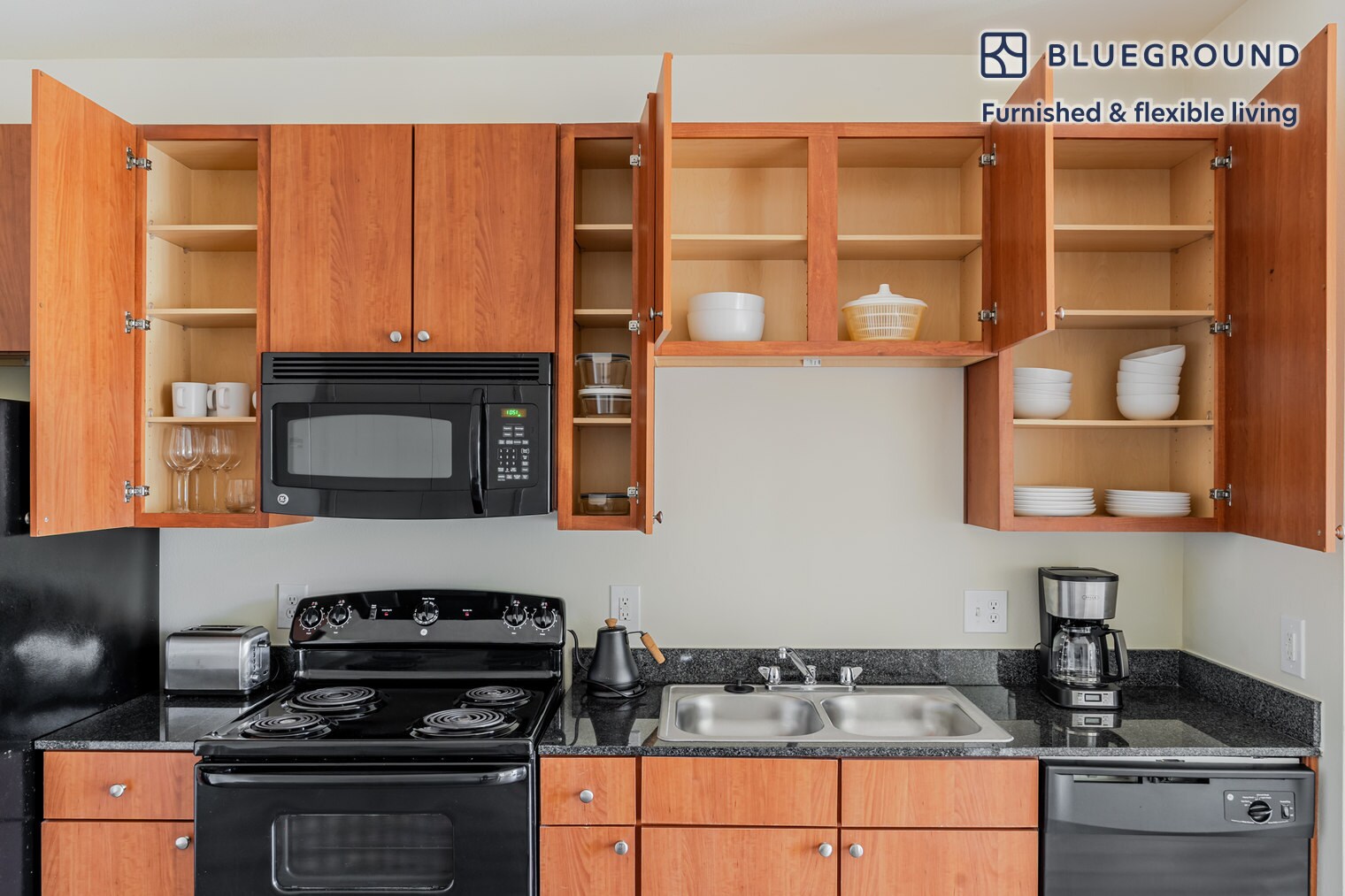 Building Photo - 3001 Esperanza Crossing