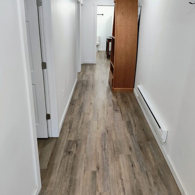 Hallway - 154 High Forest St