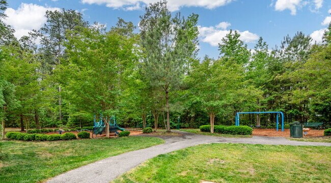 Building Photo - 3 Bedroom Townhome in Mechanicsville – $2,400/mo