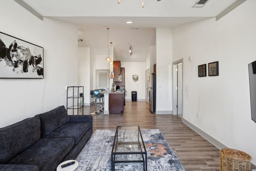 Building Photo - 11618 Vista Terrace Way-SI FL3-ID1612940P