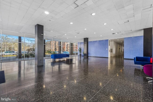 Building Photo - 1311 Delaware Ave SW