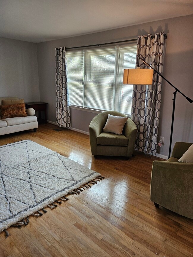 Building Photo - 10 Edith Key St