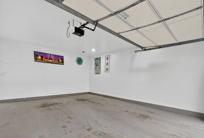 Building Photo - 4226 Comet Cir