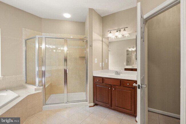 Building Photo - 43616 Carradoc Farm Ter