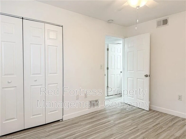 Building Photo - 11961 Palm Bay Ct