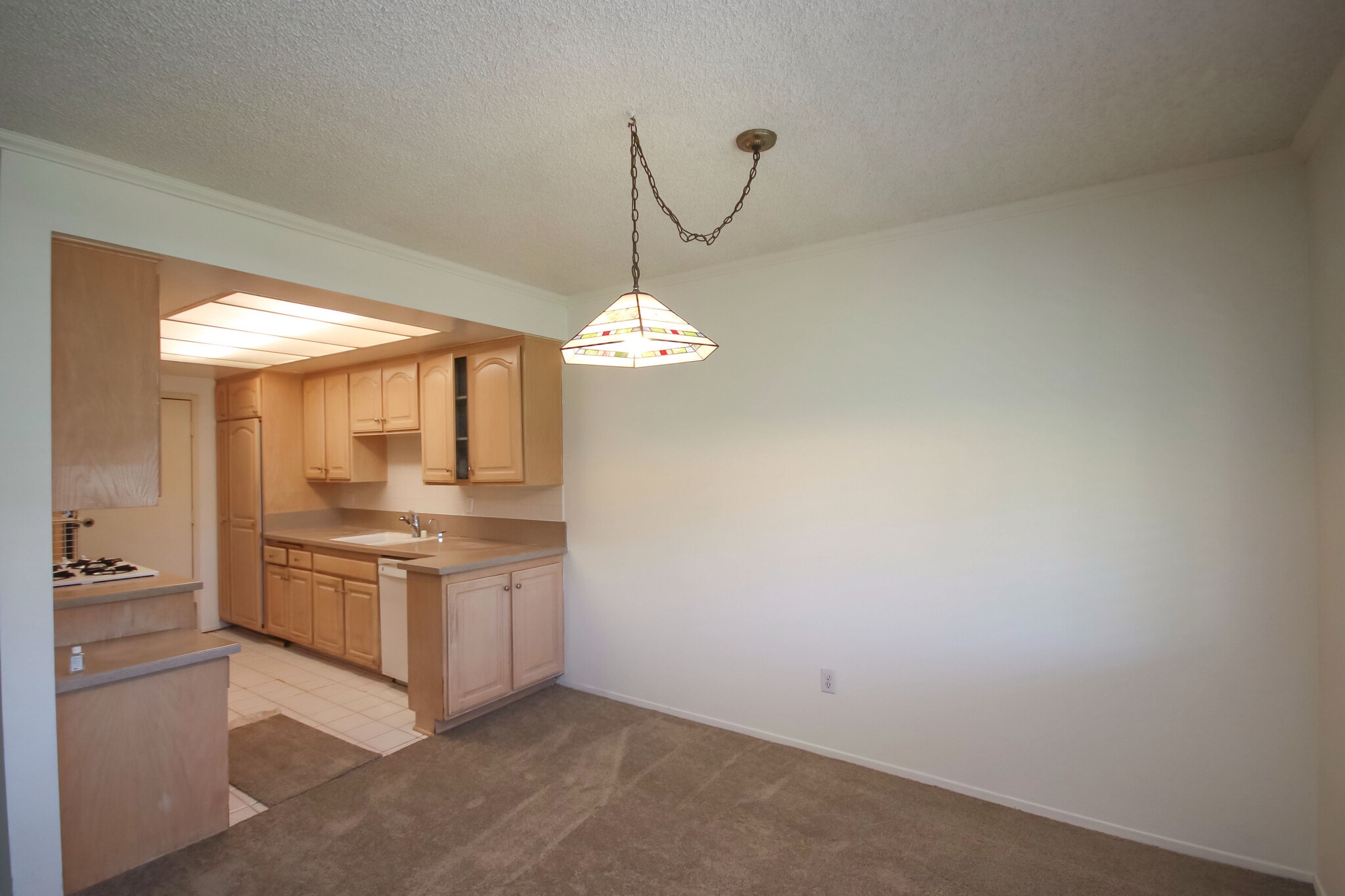 Building Photo - 266 S Madison Ave