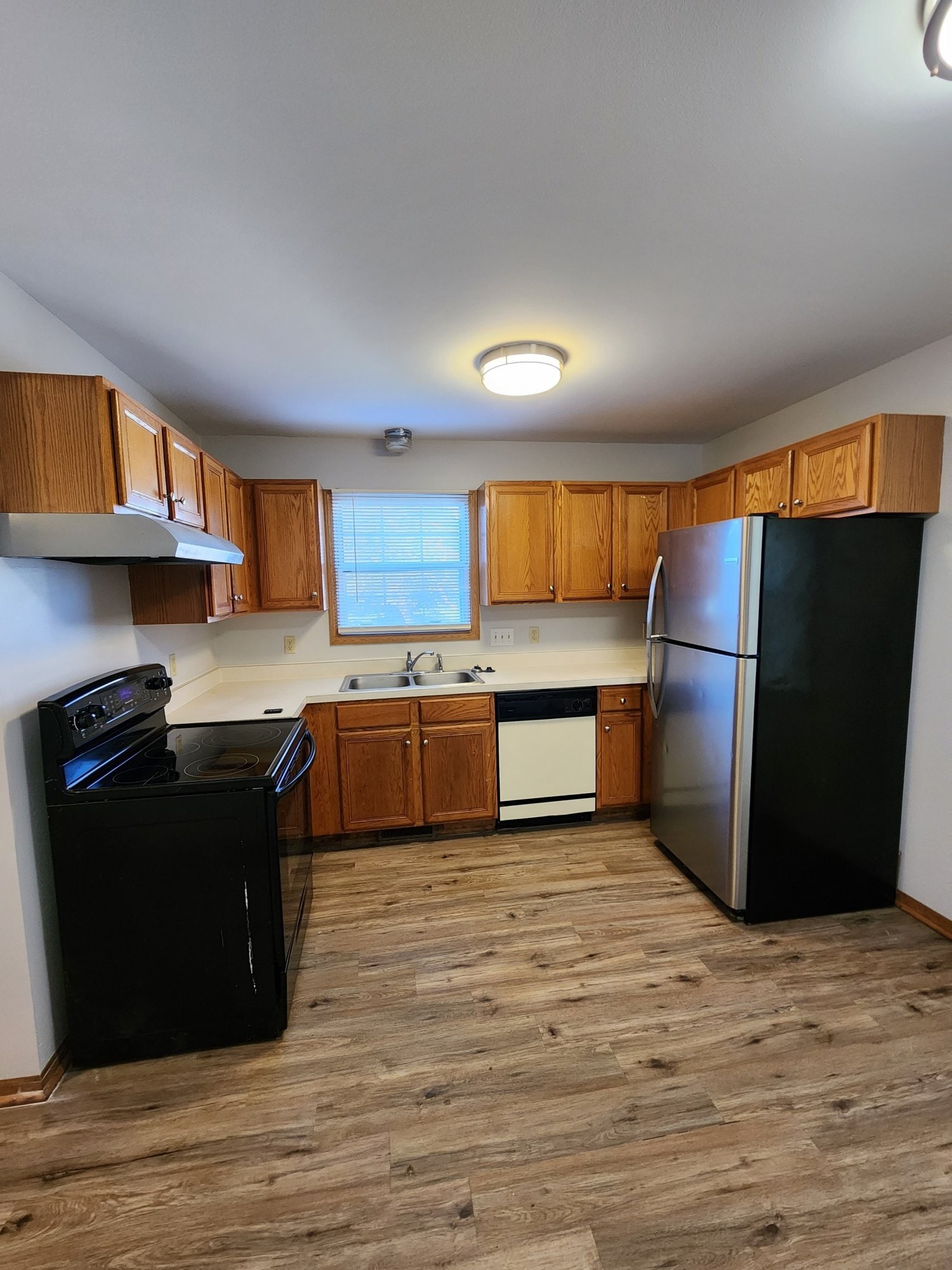 Building Photo - 4835 44th Ct