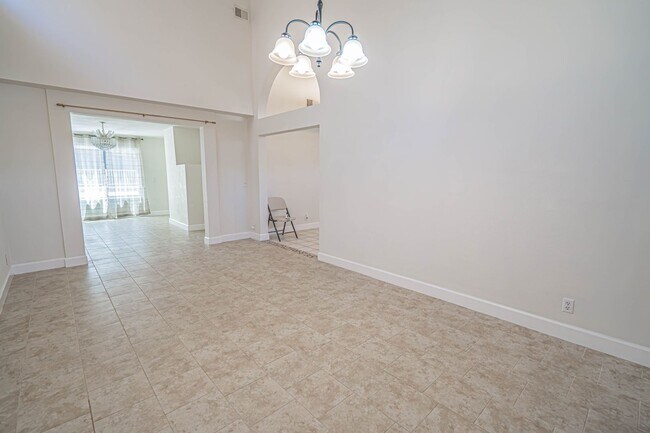Building Photo - 27727 Spandau Dr