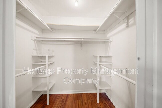 Building Photo - 6175 John Chapman