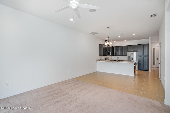 Building Photo - 2688 Avalonia Dr