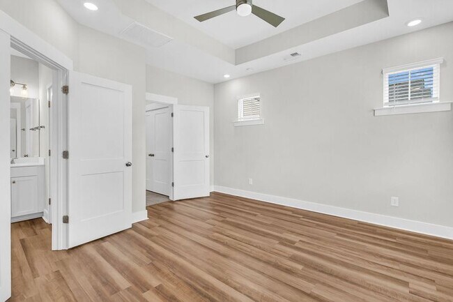 Building Photo - 396 Ripple Park Dr