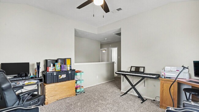 Building Photo - 9039 Serena Ln