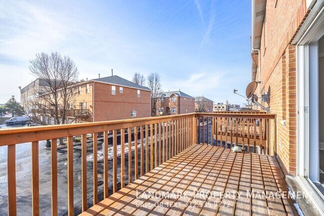 Building Photo - 6431 W 64th Pl