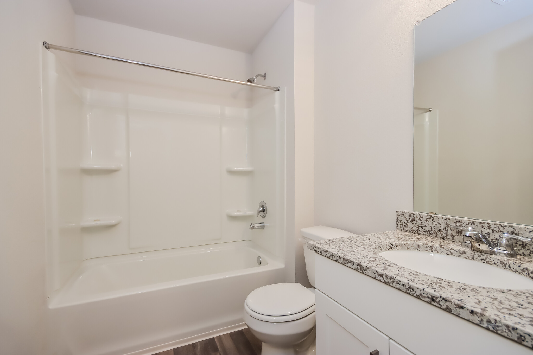 Building Photo - 15606 Briar Forest Dr