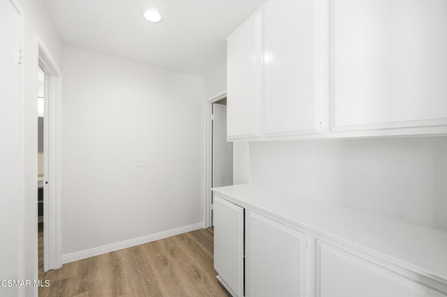 Building Photo - 681 Triunfo Canyon Rd