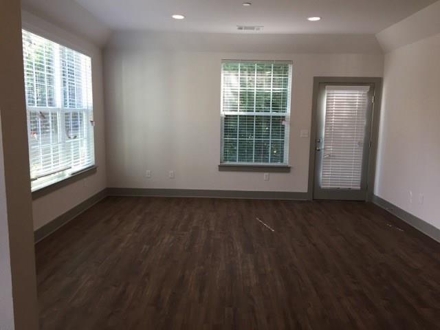 Building Photo - 12200 Abbey Glen Ln