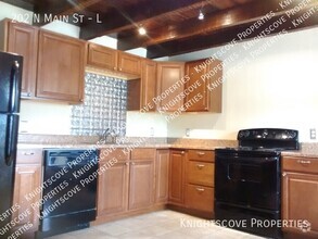 Building Photo - 2nd Floor Waterview...Very charming, new k...