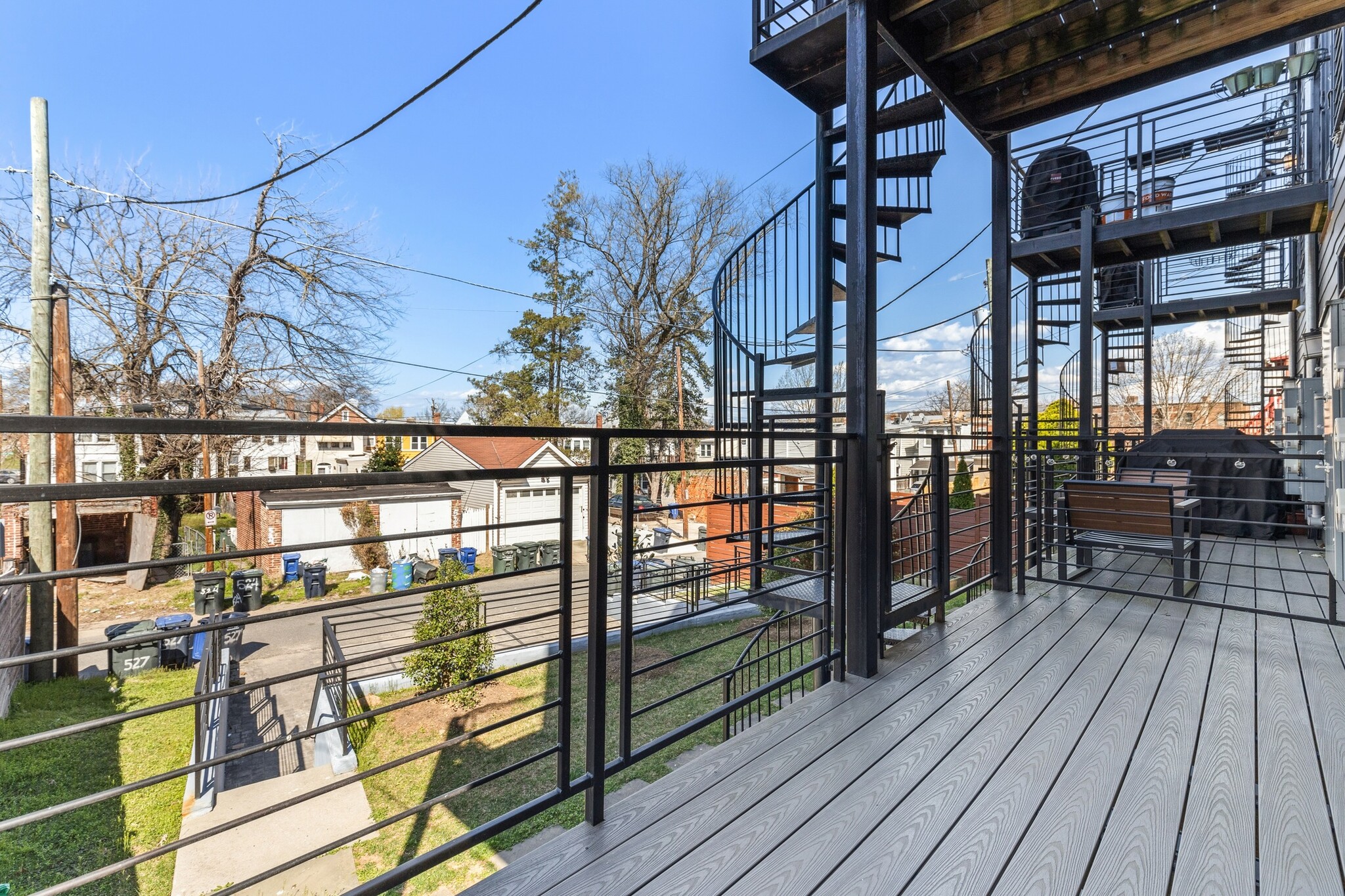 Patio - 527 Longfellow St NW